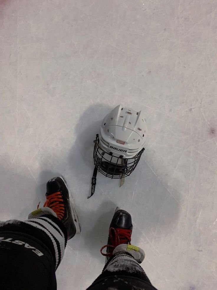 24hollanders's tweet photo. Good afternoon Canada, I hope you have a nice day and watch the Metros game this Saturday night. 👍🏼
#GoMontreal https://t.co/D4JJMhvQB1