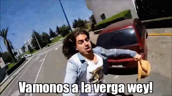 chko33's tweet photo. @TVNotasmx Corre por tu vida Edson! https://t.co/XM3If4a7zH