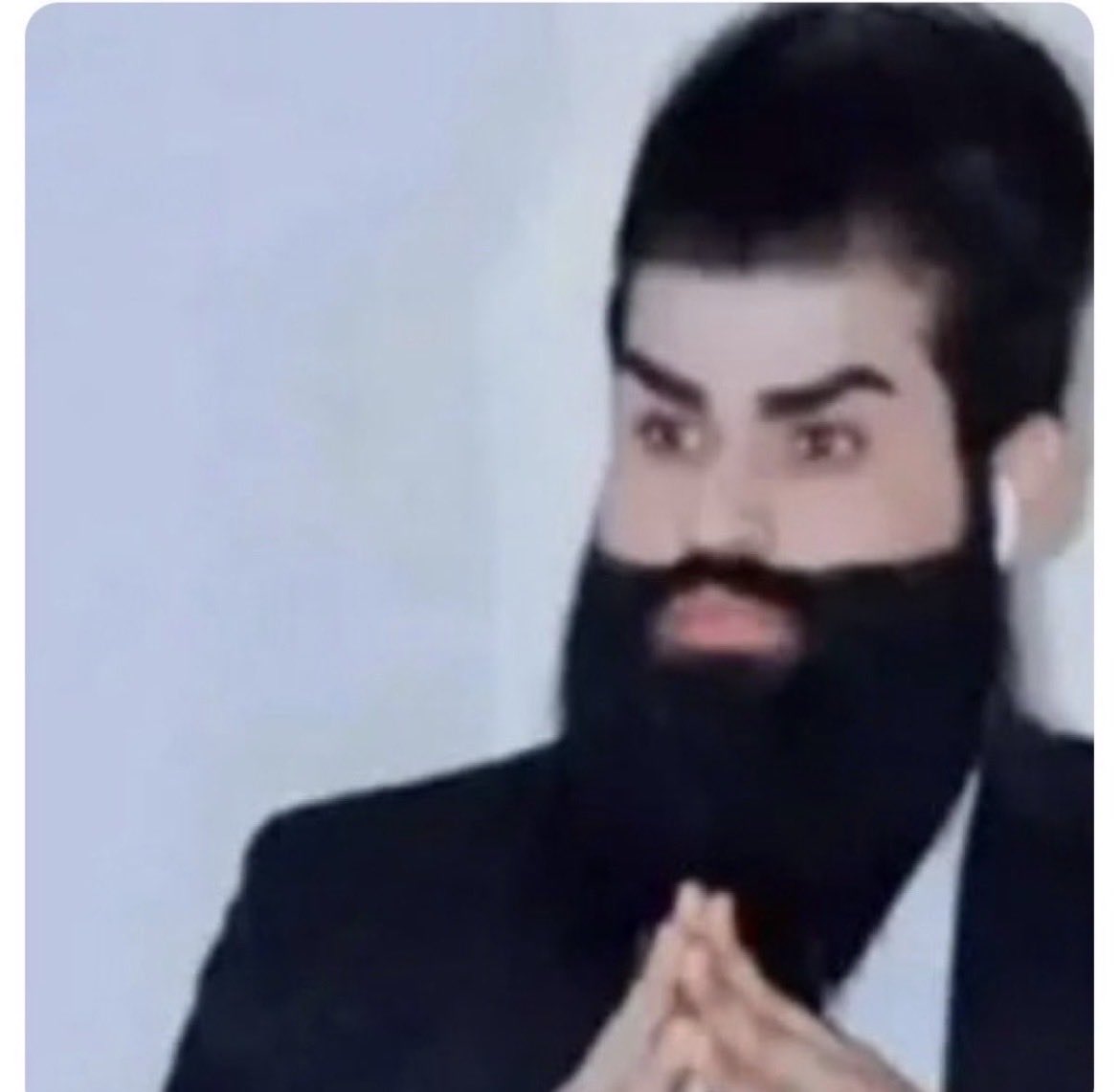 Kuwaity__7r's tweet photo. إيران بالامس إستهدفت 4 ناقلات نفط عراقية ولاسمعنا صوت للقنوات العراقية او السياسيين العراقيين يستنكرون إنتهاك سيادتهم؟ ، ازعجونا بالسيادة والان الكل على الصامت!!🤔 https://t.co/8edSkL2liP