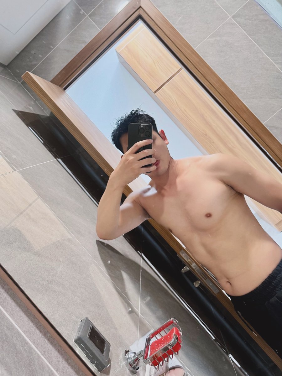 TopHP99's tweet photo. Kim mã set kèo tối t7 đê. T có chỗ, gần 19cm 😙 https://t.co/Oq7T7ueXUy