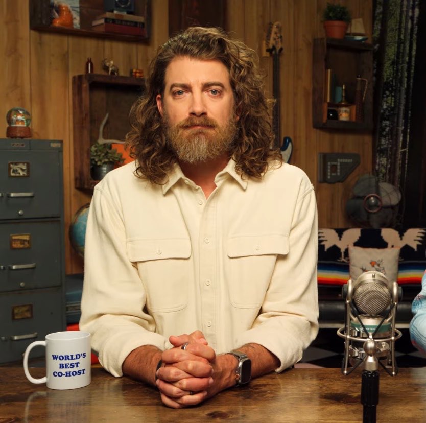 MythicalOutfits's tweet photo. Rhett: From today‘a GMM -

‘BDG Utility Work Shirt’ via @UrbanOutfitters 

https://t.co/NM04bWoLRD https://t.co/nV90hCcCHP