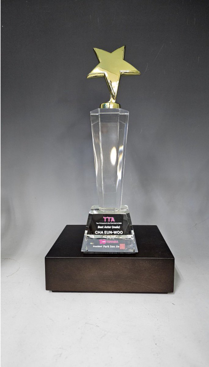 CEWProjects's tweet photo. 26.10.23

Cha Eunwoo has received his award for taking 1st place in the Male Actor category for the first half of 2026 at the TOP TEN AWARDS (TTA). 🏆💜

The TTA recognize outstanding global artists from the first half of 2026, bringing together artists representing K-pop and K-content.

As the accompanying TenAsia article notes, Cha Eunwoo continues to receive steady support and love from fans throughout his military service — and it’s wonderful to see that reflected in a result like this. 😊

Congratulations, Eunwoo! ✨

IG -Post
🔗https://t.co/8aJNiUGKss

TenAsia article
🔗https://t.co/TIXvQiebbq

#CHAEUNWOO #차은우 
@CHAEUNWOO_offcl
