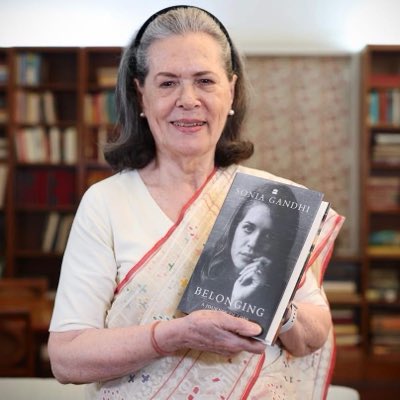 SoniaGandhi_FC's tweet photo. #NewProfilePic https://t.co/xs4QqSl6oZ