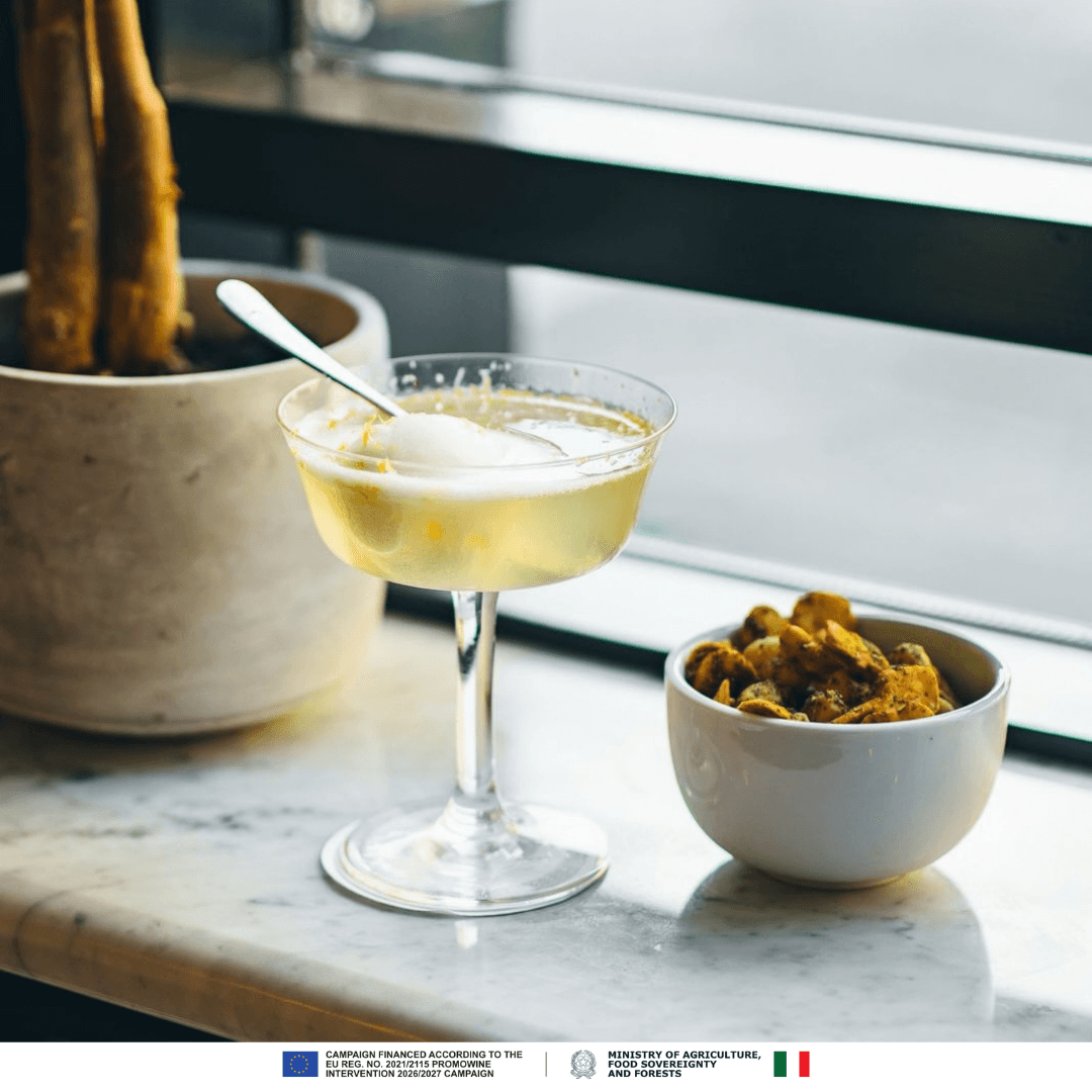 ProseccoDOC's tweet photo. An Italian classic: Sgroppino, combining Prosecco DOC with lemon sorbet for a fresh finish. 🍋🥂 https://t.co/KYxM4Q94E7