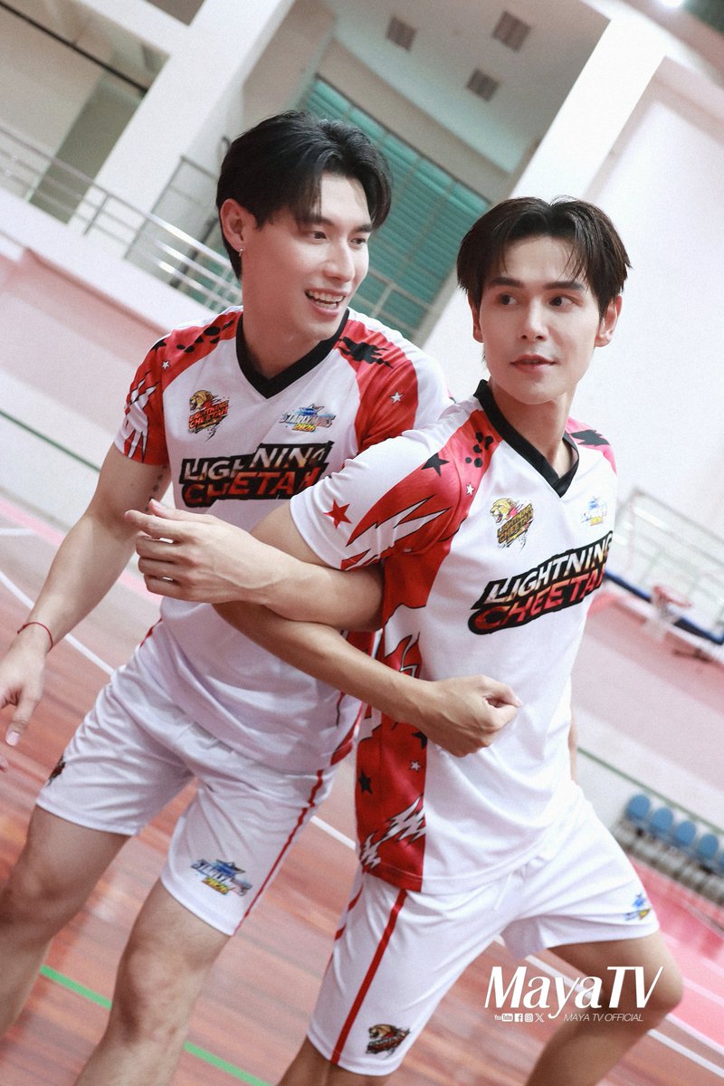 mayaonline2002's tweet photo. PHOTO SET #MAYATVOFFICIAL | “ป๊อด - ปาแปง” #plapodd #papangpt สองหนุ่มทีม LIGHTNING CHEETAH  ซ้อมวิ่งผลัด 4×100 เมตร ก่อนลุย #GMMTVStarlympics2026

ภาพบรรยากาศ📽🔗https://t.co/UjTScBbGfl

#LightningCheetah
#PodPapang #ป๊อดปาแปง https://t.co/0PNMt0dDb1