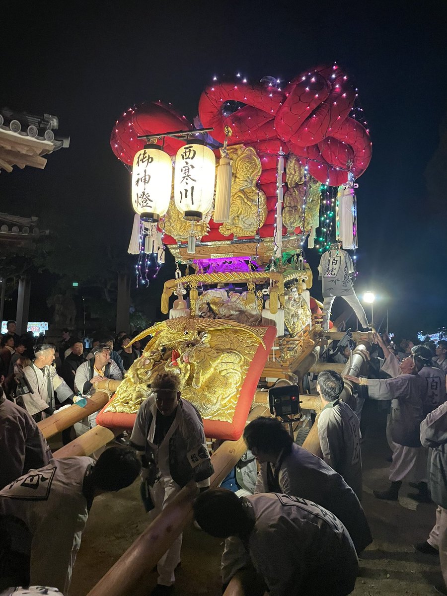 shogun_0420's tweet photo. 西寒川太鼓台　電飾が懐かしい🥹 https://t.co/7BkptunZVb