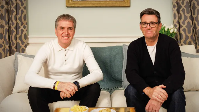 LCRMayor's tweet photo. 📺 GOGGLEBOX | Tomorrow @MetroMayorSteve and @andyburnham will join the Gogglebox line-up for a @SU2C special.

📅 Friday 23 October
🕐 9:05pm
▶️ @Channel4 https://t.co/M6LkeKFB2D