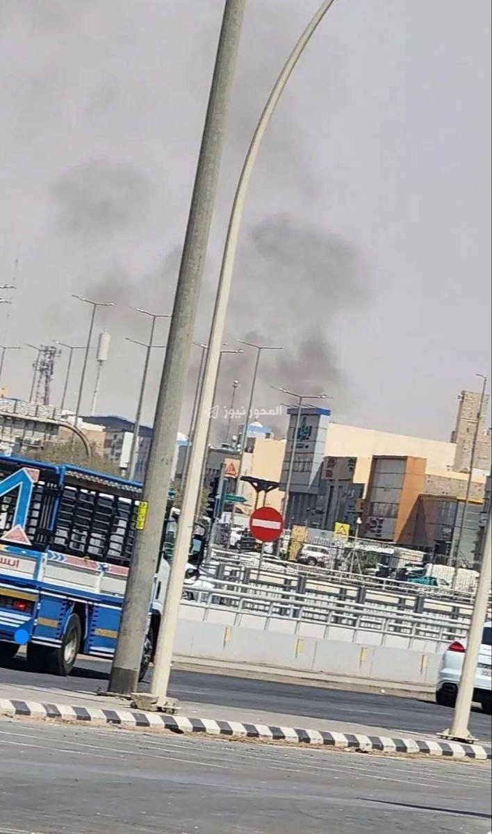 NecaForce's tweet photo. Smoke rises after an attack on Aramco in Riyadh, following claims by the coalition that it intercepted missiles. https://t.co/2thMhgAn5s