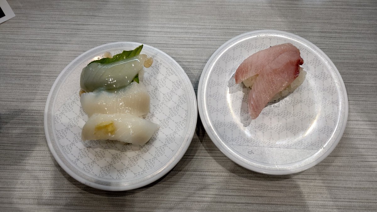 Nco_cat's tweet photo. 魚はヘルシーだからね https://t.co/UHq2CDDHmL