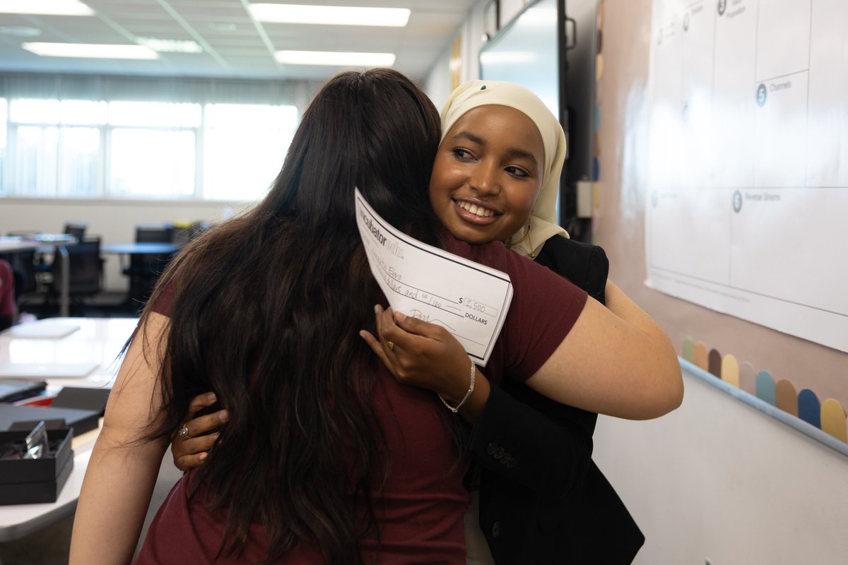 SWCSD's tweet photo. Congratulations to South Western Career Academy senior Hangatu Ebro, who was surprised with a national GritGrant and $2,500 for demonstrating exceptional perseverance, resilience, and an entrepreneurial mindset! https://t.co/crn1g5OT8f