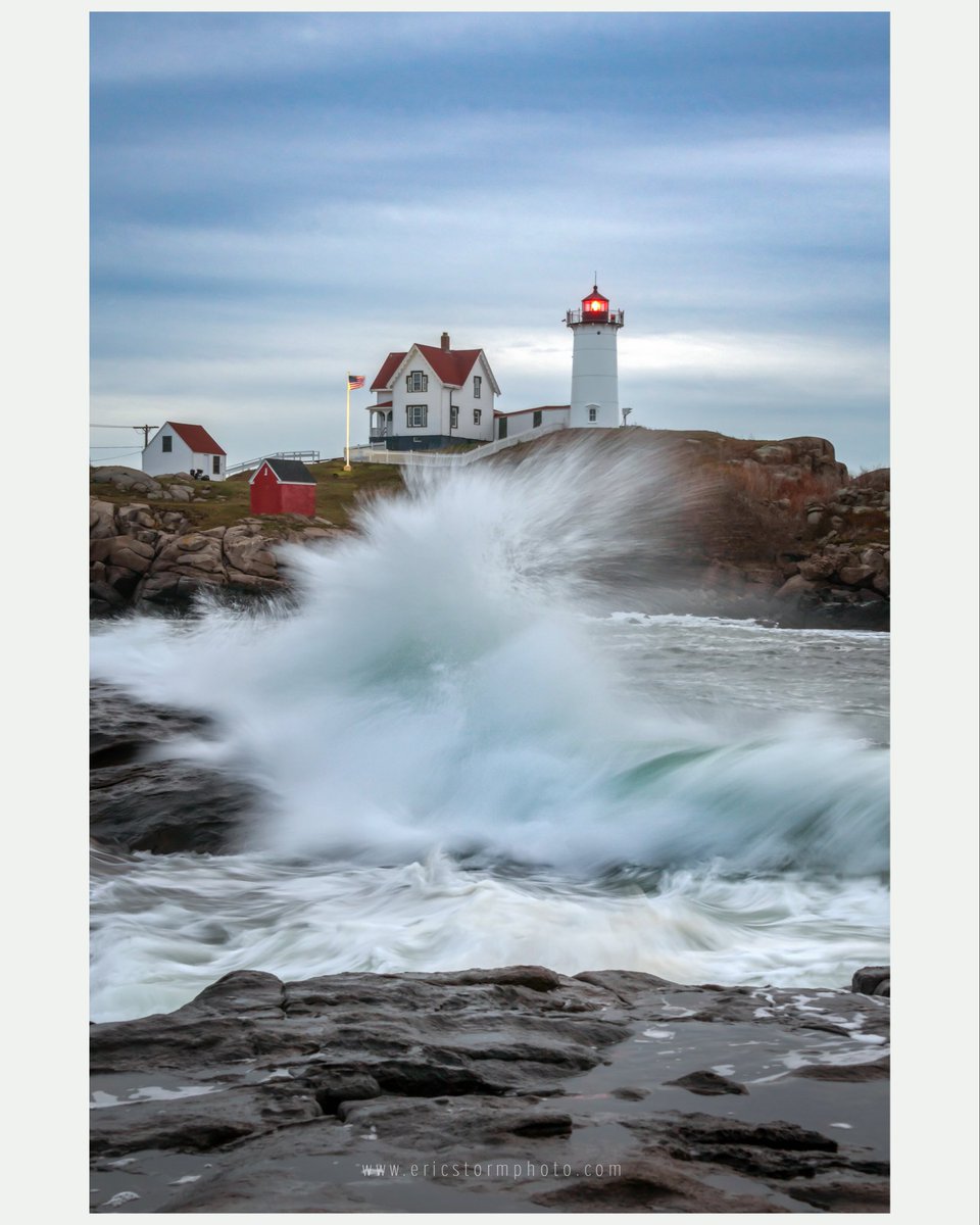 EricJStorm1's tweet photo. A good wave day out at Nubble thanks to newly-named subtropical storm Josephine churning away out in the Atlantic.  Waves are about the only impact we'll see from it as it drifts away from the coastline
.
October 22, 2026 · 6:44 am · 48F
York, Maine https://t.co/vJdtAWrAiA