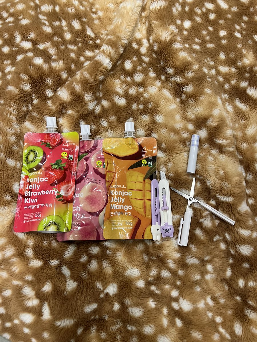 anaslivr's tweet photo. Little haul… gonna buy more next week!! https://t.co/jGfEFp0Z9c