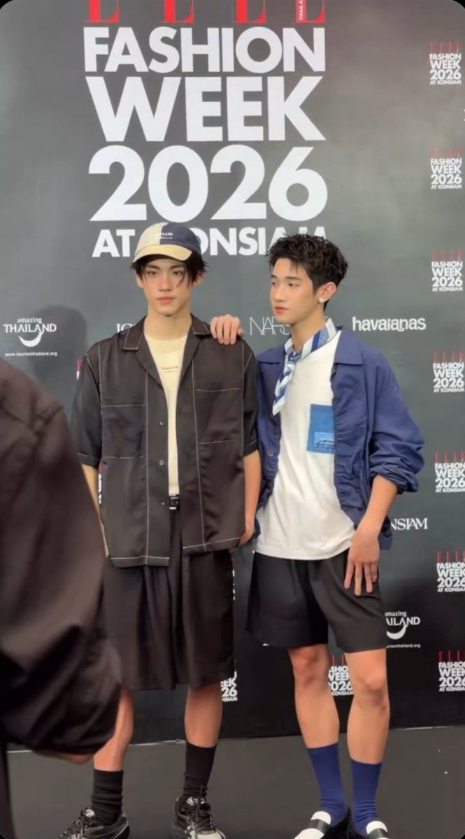 apponpon01's tweet photo. Both of them are extremely good-looking.

AMPG FREE TO BE EFW26

#AlmondProgressatEFW26ICONSIAM
#Almondbabybigboy 
#ProgressPassawish 
#AlmondProgress https://t.co/pUjsG7y3k6