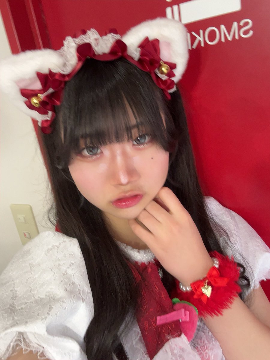 373nr's tweet photo. 私の隣、あいてますよ

#アイドル準備中 https://t.co/24fG5hISZ8