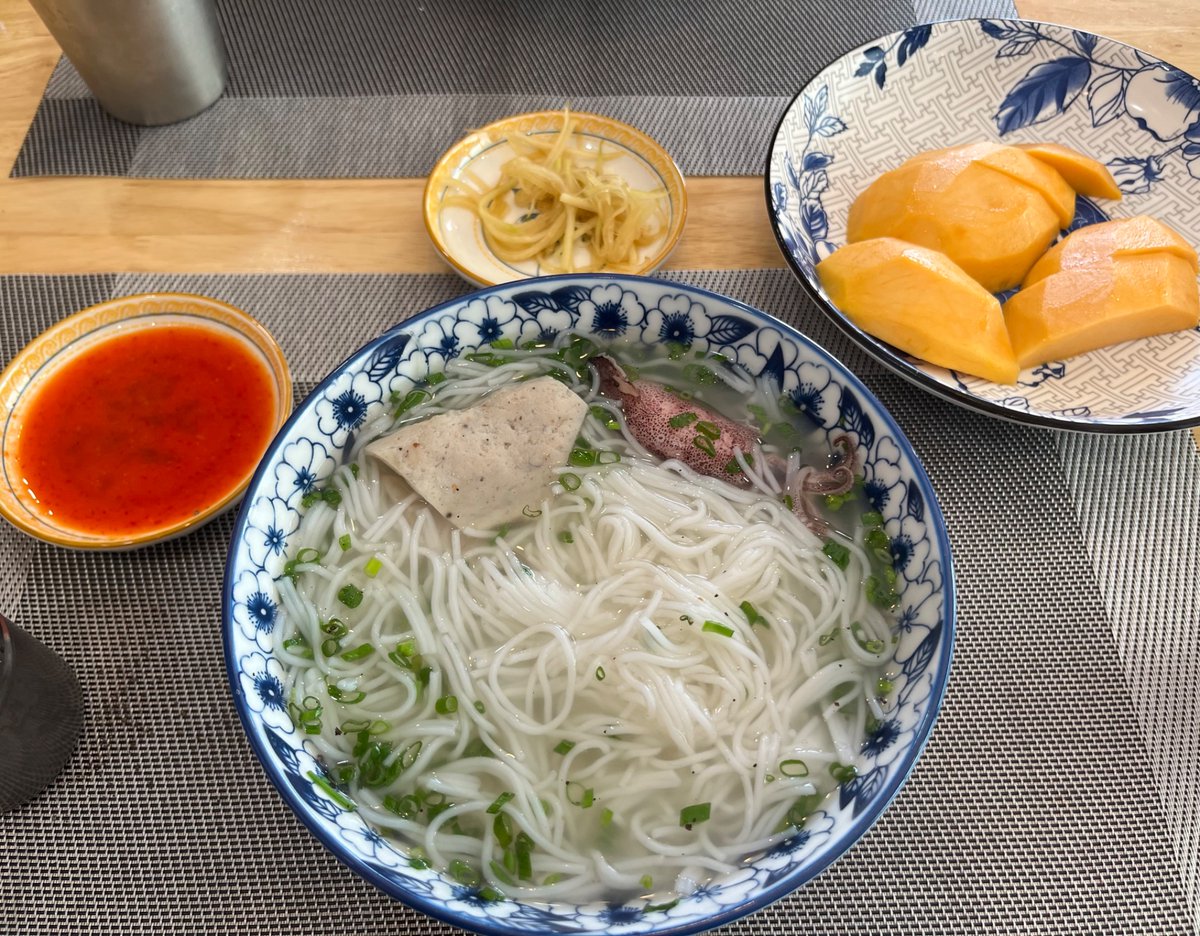 B_231122's tweet photo. 마지막날🥲 이제 집가요 https://t.co/Hf8H7a1c5g