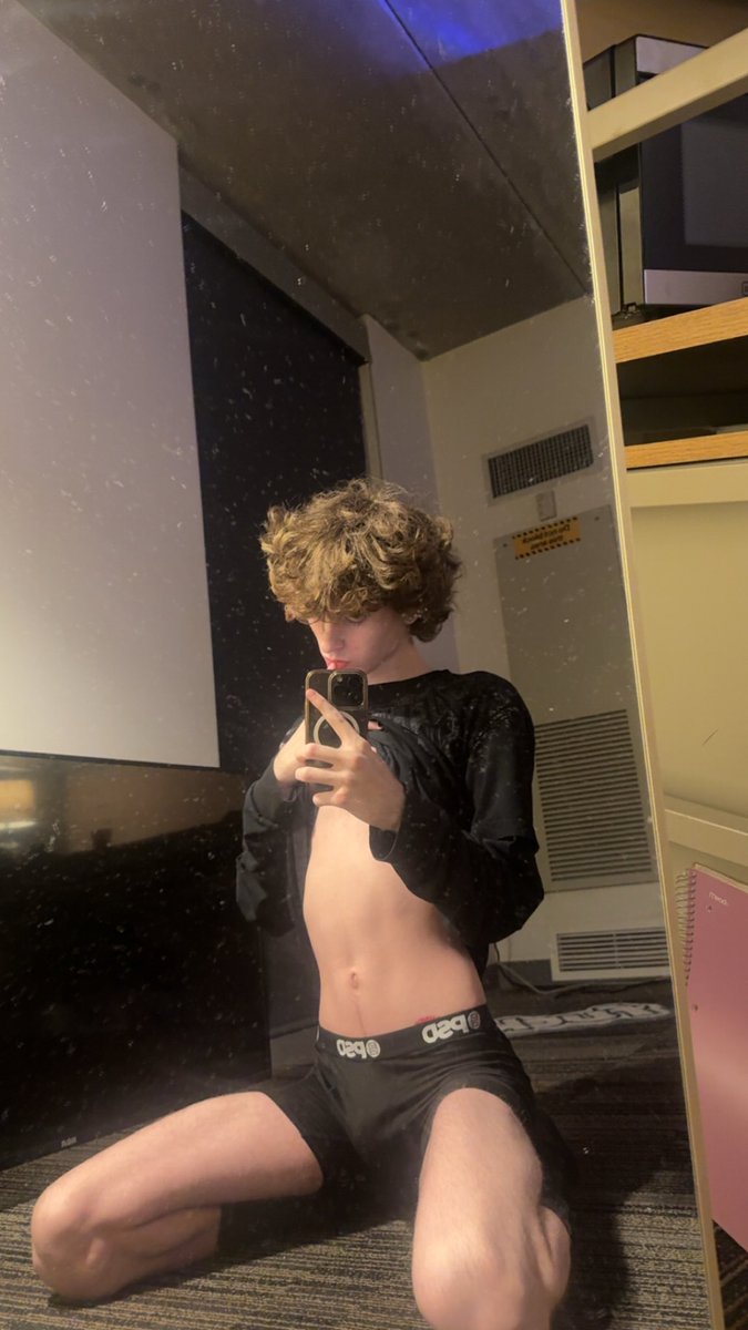 chasevmpp's tweet photo. wanna see what’s underneath?😈👇🏻
https://t.co/KXugeKHaT4 https://t.co/DUlSoN8jxQ