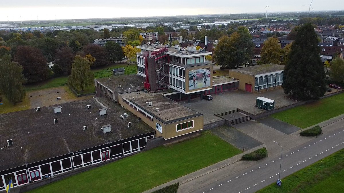 REGIO8's tweet photo. VIDEO | Nieuwe wethouder heeft vertrouwen in IKC ’s-Heerenberg: ‘We hebben duidelijke kaders’ https://t.co/9AwVq3Iu7m https://t.co/BASn49U18A