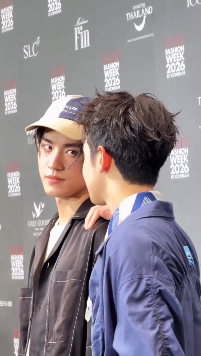 apponpon01's tweet photo. Mond's gaze🤭

AMPG FREE TO BE EFW26

#AlmondProgressatEFW26ICONSIAM
#Almondbabybigboy 
#ProgressPassawish https://t.co/BfoDBvH7Gh