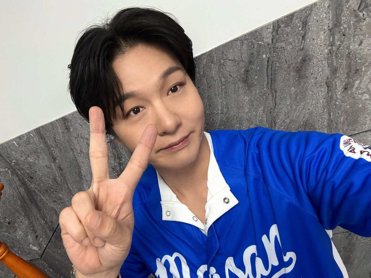 LeeCS_Official's tweet photo. [📸] @ 2026 마산대학교 청우대동제

#이창섭 #LEECHANGSUB
#LeeMake #FragmentaAmoris #사계그리고너 https://t.co/8s6fOwQAhV