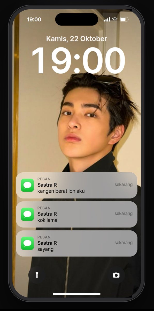 txradiohead's tweet photo. keonhyeon interactive AU 
; mari kita lihat isi ponsel kaisar

https://t.co/6TTnzHRvL7

🔊  on
tekan semua yang bisa ditekan. fitur masih terbatas, mungkin akan terus update kedepannya https://t.co/Nrfa0PVbkg