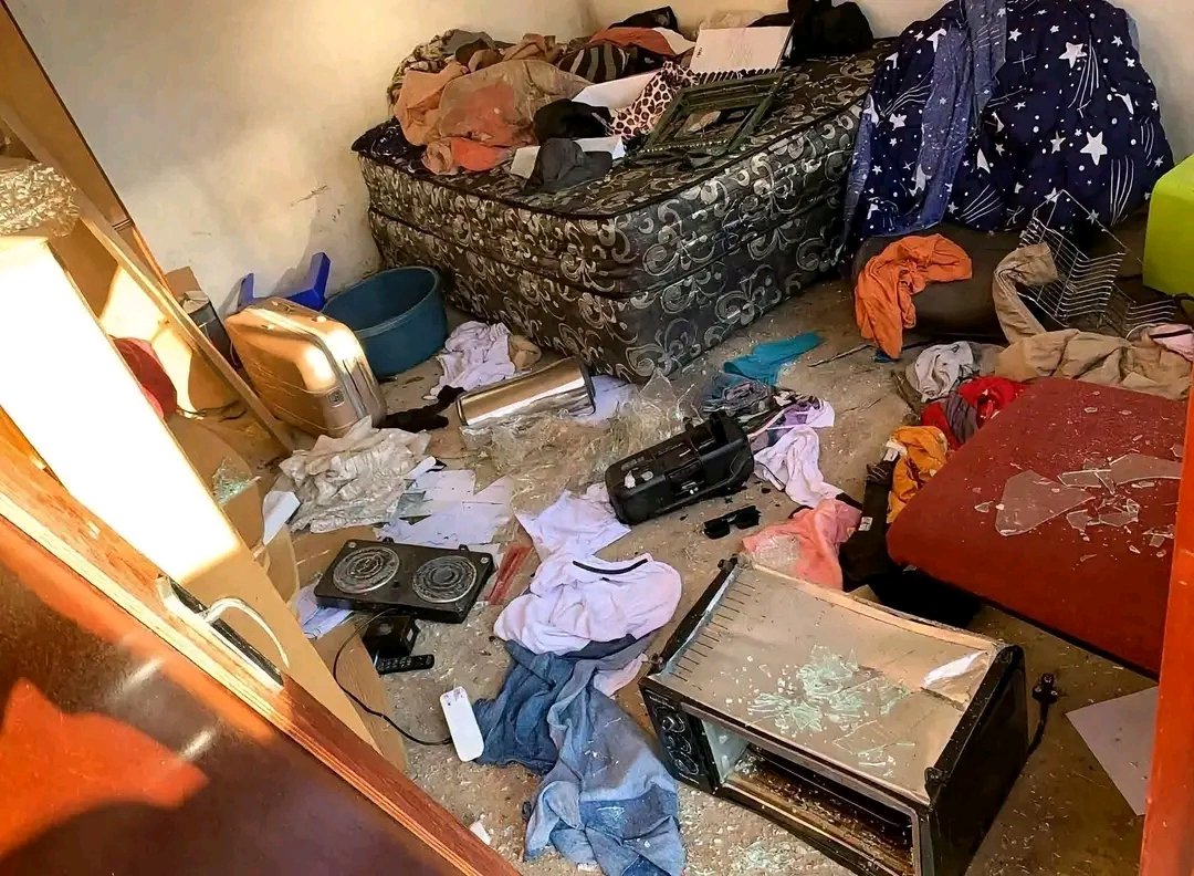 AmoNtombi's tweet photo. Can you continue with the relationship, after she did this because she was angry? https://t.co/JH6aCshXrq