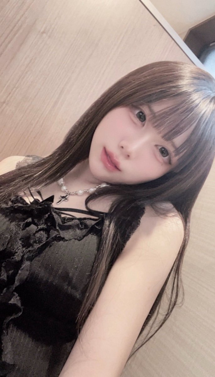 rziv_'s tweet photo. いわゆる 初恋 みたいな恋っ ̫ ᴗ⸝⸝˘ https://t.co/rjIXaUWZGi