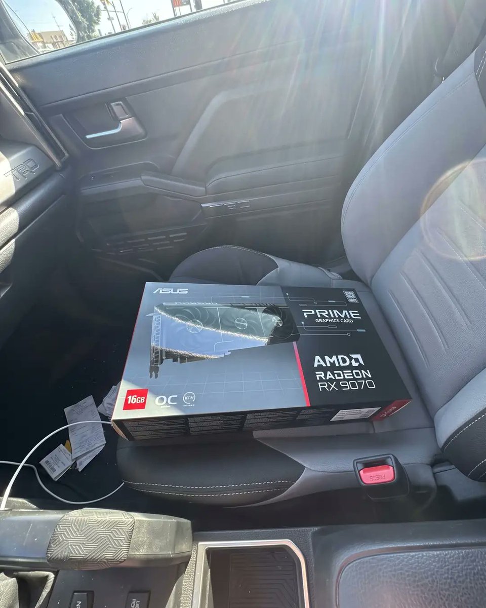 GameGPU_com's tweet photo. https://t.co/xLSnEKGAmz

A Reddit user shared their initial transition from NVIDIA to AMD by upgrading an aging GeForce RTX 2070 Super to the ASUS Prime Radeon RX 9070 XT 16GB graphics card. The desktop builder paid $900 CAD, bypassing future holiday shopping discounts to avoid market supply risks.

Hardware owners praised the effective cooling system and overall memory headroom for heavy gaming workloads. Several owners noted that the substantial cooler weight makes an anti sag support bracket essential inside modern PC cases.

Discussions also addressed sporadic driver timeout reports alongside European retail pricing settling near €860 across retail stores.

#AMD #Radeon #ASUS #Hardware #GPU #Gaming #PC