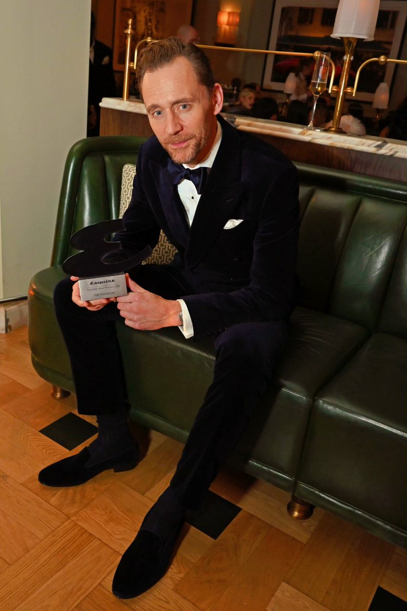 bestoftwh tweet picture