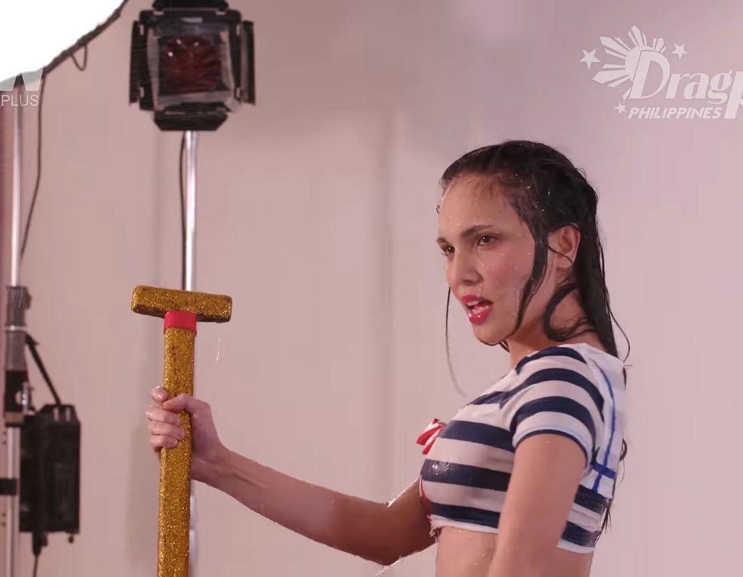 kabaklaang's tweet photo. oh this joint slayage! di pa natin kaya ang power ng mga trans https://t.co/LRBXTWUXzm