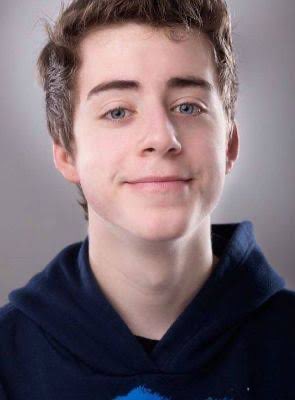 olivnls's tweet photo. a suposta foto que o suposto cellbit usava no suposto whatsapp das supostas provas dela nos supostos prints que fez ela perder no VERÍDICO tribunal https://t.co/ddjuqT2xyz