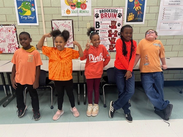 BrooksideBruins's tweet photo. #UnityDay #ChristinaCelebrates #ChristinaStrong #BrooksideBEST https://t.co/jvYotB6zFY