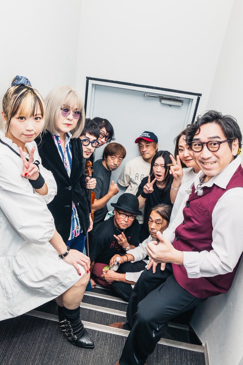 morizabeth_tgca's tweet photo. 毛利泰士とザ・ベスト
ヒューリックホール ありがとうございました!!!
楽しんでもらえたならなによりです
ぜひ感想を #モリザベス つけて沢山書いてくださいね
配信はまだまだアーカイブ見ることができます
引き続きお楽しみください!
11月1日 東京楽器博 ライブもよろしくー! （毛）
photo by 坂本夏樹