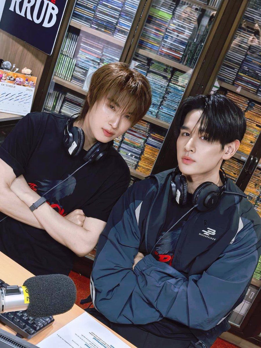 TheCrowClubTH's tweet photo. ขอบคุณทุกคนมากกกกกค้าบบบ 🙏🏻🤎🥳
HotwaveKRUB x DJ Pop Title
#HotwaveKRUBxTheCrowClub
🐦⬛ THE CROW CLUB อีกาสมาคม
📺 ทุกวันศุกร์ ทางช่อง ONE31 เวลา 22:30 น.
📱 รับชมย้อนหลังพร้อมกันได้ทั่วโลก ทาง Netflix และทางแอป oneD (เฉพาะประเทศไทย) เวลา 23:30 น.
📺 Every Friday on ONE31 at 10:30 PM.
📱 Watch worldwide on Netflix
and on oneD (Thailand only) at 11:30 PM.
#TheCrowClub #อีกาสมาคม
#CHANGE2561ORIGINAL
#CHANGE2561