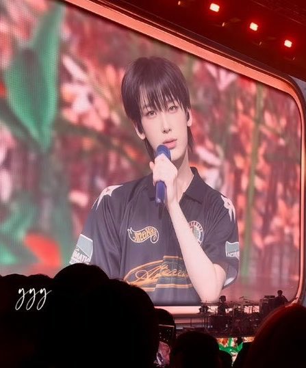 ungbah_o's tweet photo. 전광판의 악마 https://t.co/19oMnWEIK3