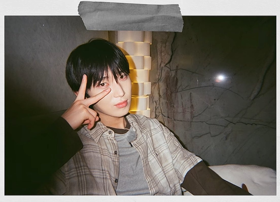 _ddeoremi's tweet photo. 🤎📸

FIRST ENCOUNTER WITH SUNOO

#MyNameIsKimSunoo #내_이름은_김선우 #엔하이픈_선우 #SUNOO @ENHYPEN_members @ENHYPEN https://t.co/tfLyY7YbPx