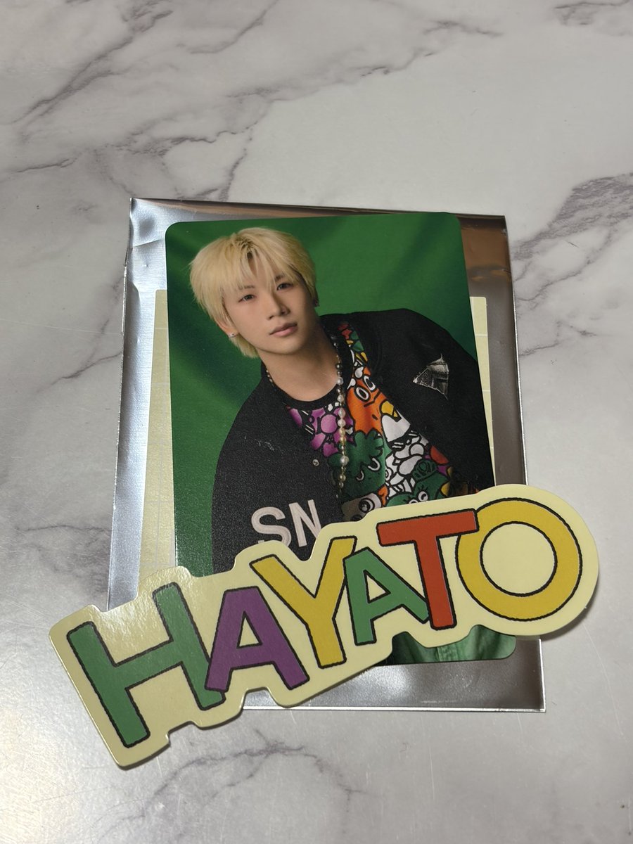 jmykxt99's tweet photo. MAZZEL 2nd Fan Meeting -Play at the MUZEUM Vol.2- 

フォトカ ステッカー 交換
【譲】HAYATO
【求】SEITO

ファンミ群馬、福岡、MTV10/29、ドリフェスにて手渡しor郵送
お気軽にお声掛けください🙇 https://t.co/EjYcxuzRMC