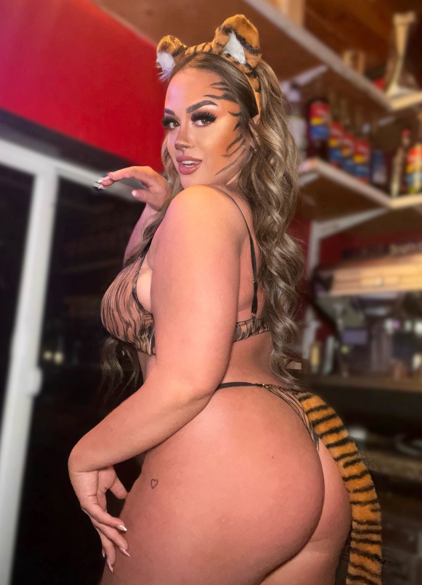 bombshellcel tweet picture