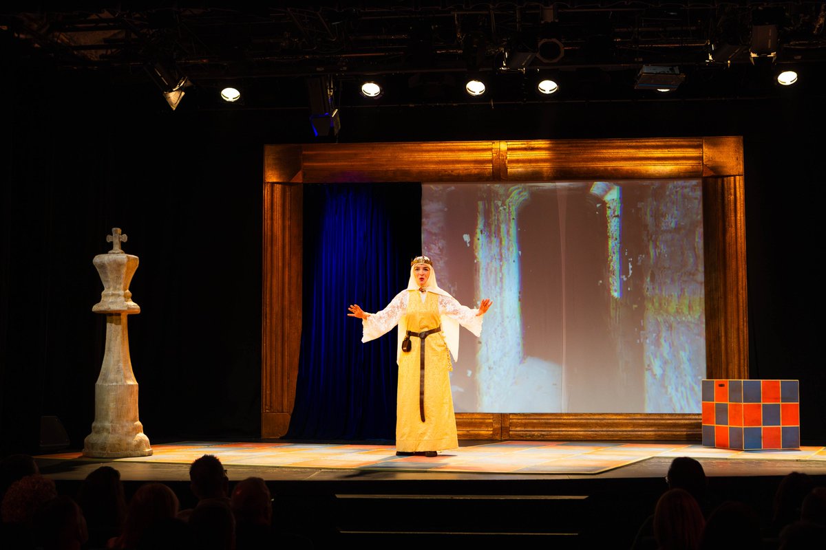 CulturaCuenta's tweet photo. #SurEscena te propone #hoy 

#Almería en Plaza Pablo Cazard
12h, WC, de David Cebrián

#Huelva en @CocherasAPH 
20:30h #Leonorvive, Producciones Circulares

https://t.co/bJgq7Q1kZe

@CulturaAND @AlmeriaJunta @HuelvaJunta @circulares_prod @APHuelva https://t.co/bW7pyoU6vB