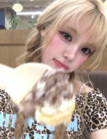 xuoruz's tweet photo. 마니마니 먹어 https://t.co/Oa9f0qmqMd