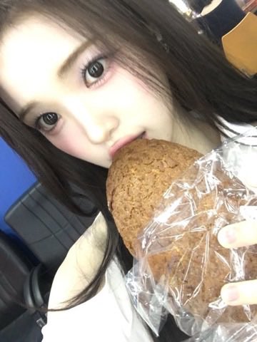 xuoruz's tweet photo. 마니마니 먹어 https://t.co/Oa9f0qmqMd