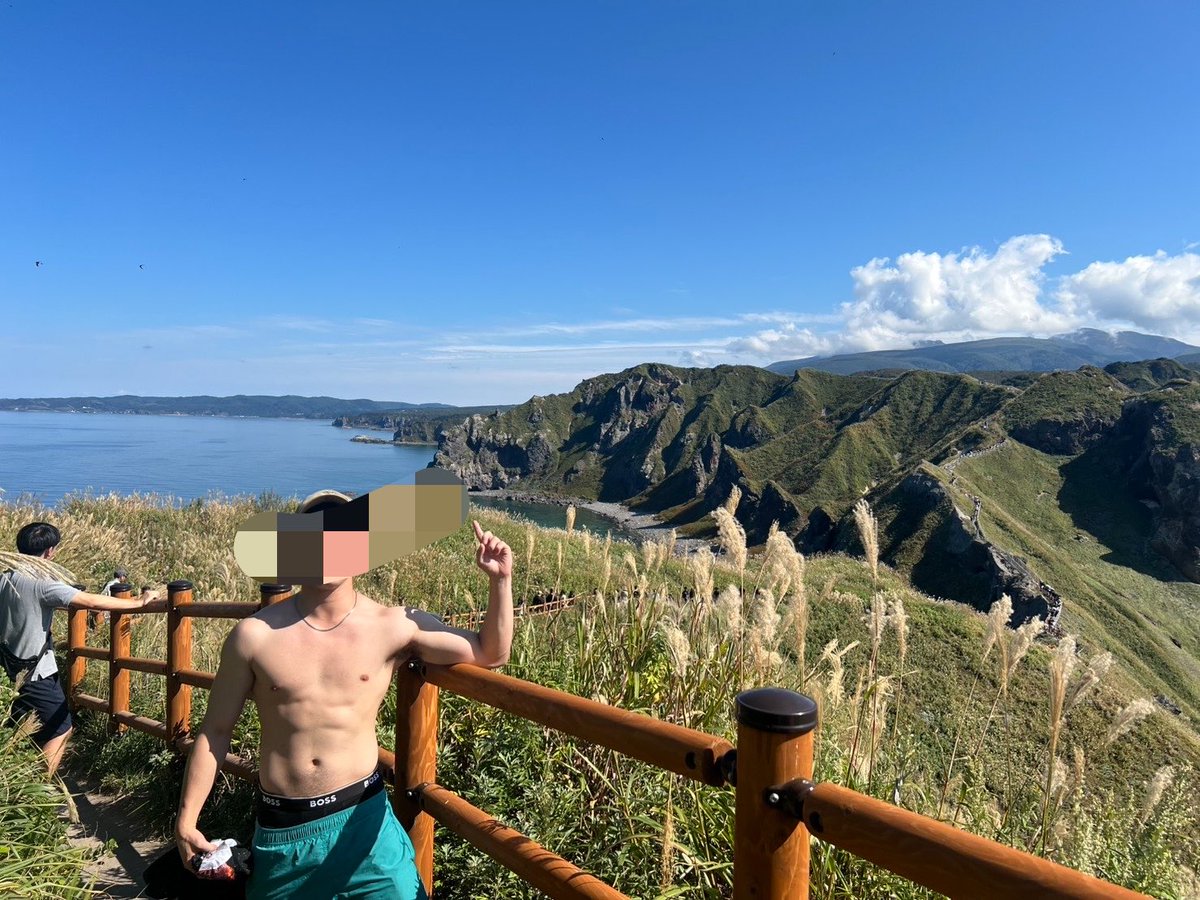d53i6 tweet picture