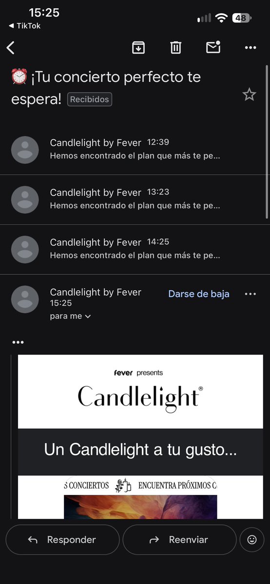 almulizana's tweet photo. Candlelight, suéltame el brazo por favor 😭 https://t.co/2sr54Ptgli
