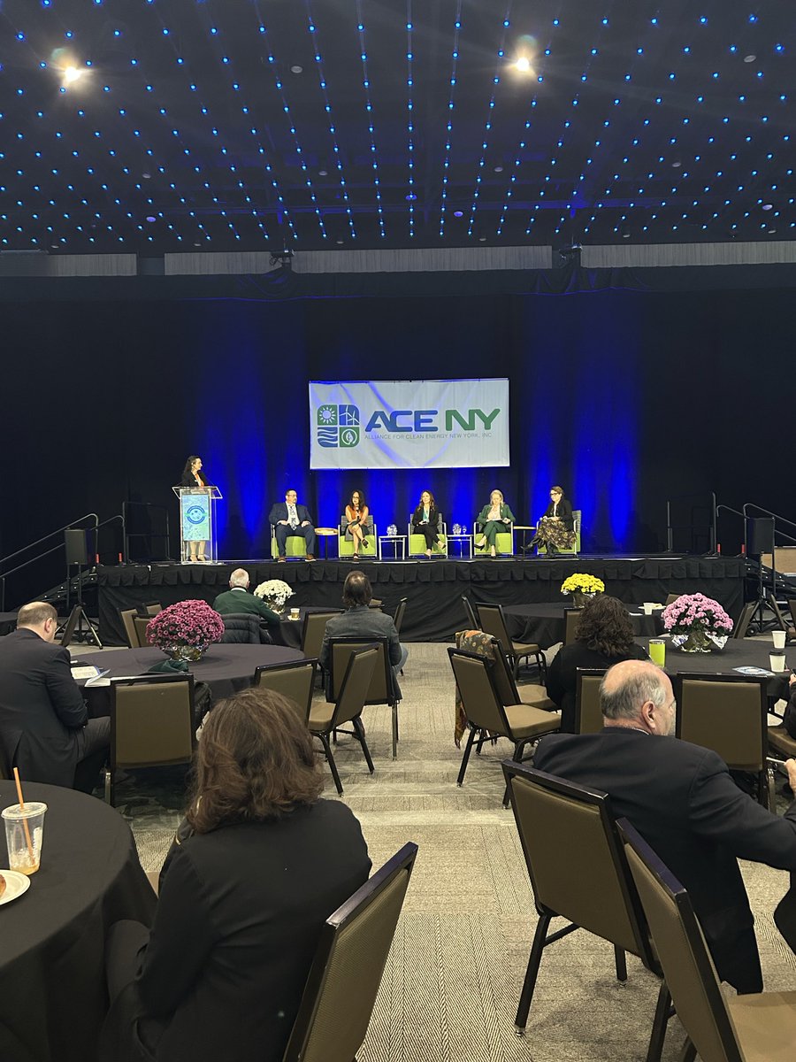 ACE_newyork's tweet photo. How do regulatory agencies shape renewable energy development in New York? Leaders from state and local agencies join a panel moderated by ACE NY Executive Director Marguerite Wells.
Featuring representatives from @NYSLabor, @NYCMayor, Long Island Power Authority, @NYSDPS,@NYSDOS https://t.co/3MmZr2wAPK