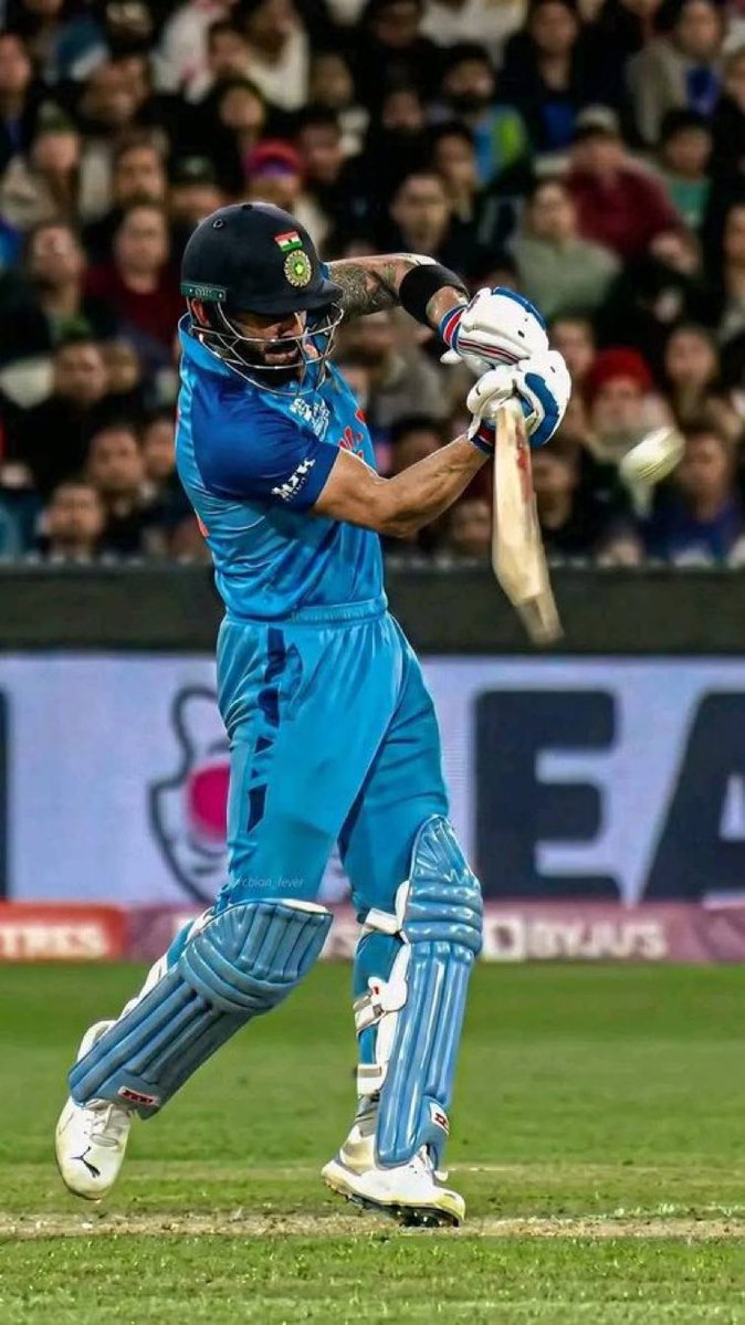fcRCBtweets's tweet photo. Tomorrow is the 4th anniversary of Virat Kohli’s masterclass against Pakistan. https://t.co/FgM6yVDBcS