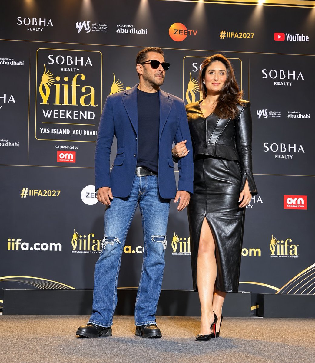 Die__Heart__Fan's tweet photo. "Swag level: Off the charts! 📈 
Salman Bhai and Kareena BeBo dominating the event like true bosses! 😎
#SalmanKhan #KareenaKapoor https://t.co/u8EWZAE0PH