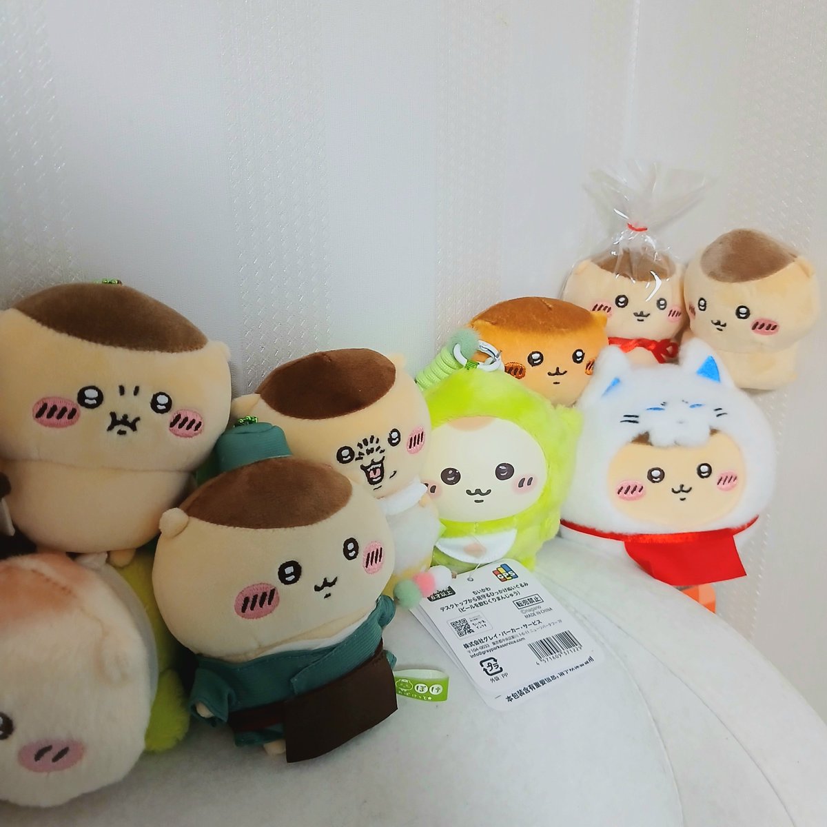 siro_sssss0's tweet photo. 꾸역꾸역...
정리는 잘 못하는편입니다 https://t.co/NUuYa6lH9f