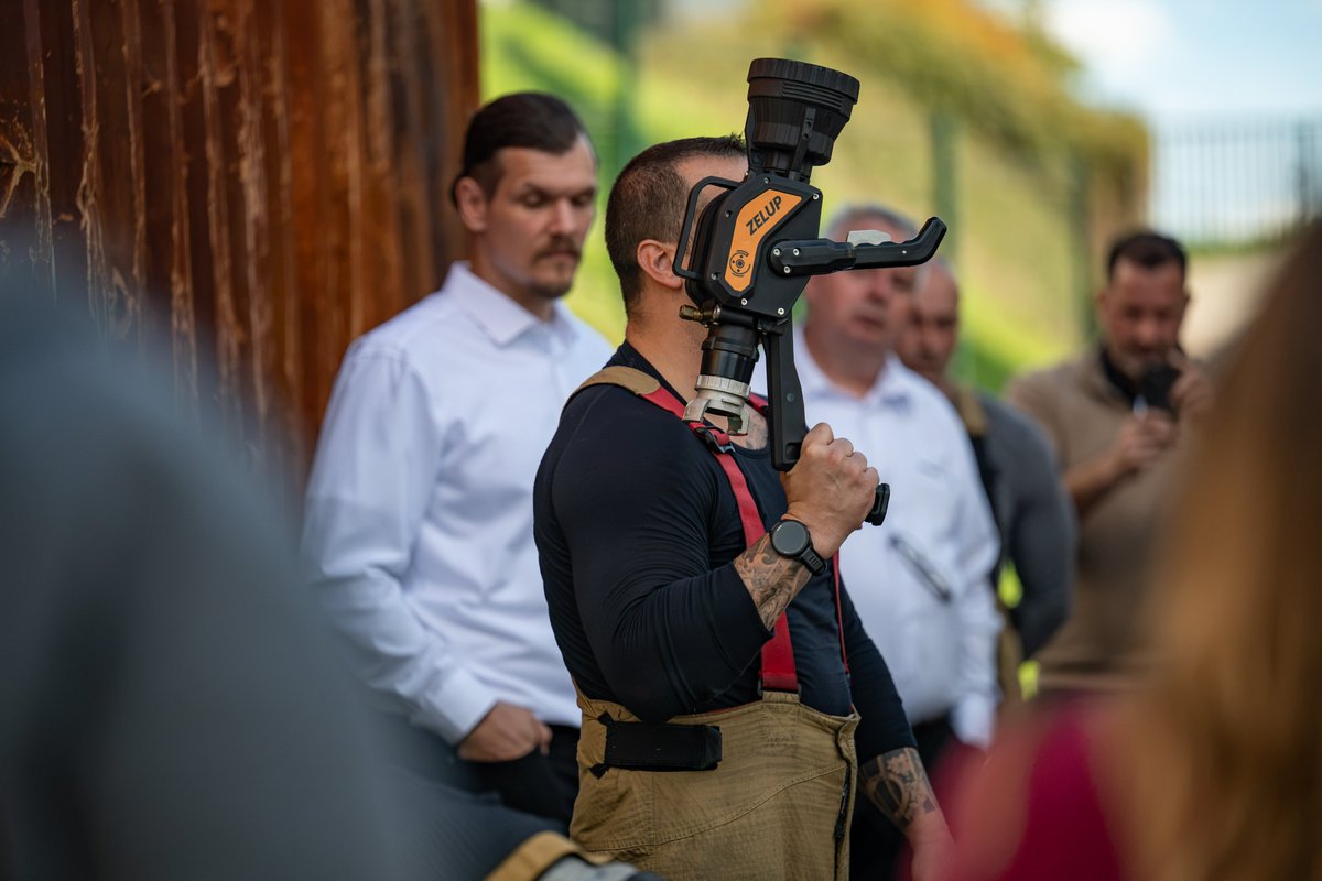 Firebuyer's tweet photo. Latest on International Fire Buyer: LEADER GROUP marks 40 years in business
Read more: https://t.co/yUzLzvMRbT
#firefighting #emergencyservices https://t.co/agUdsJYG7v