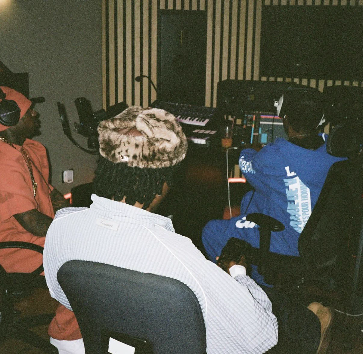 on X: "e don sweet am, why e no do am with ashidapo 😂 industry baby😂" / X