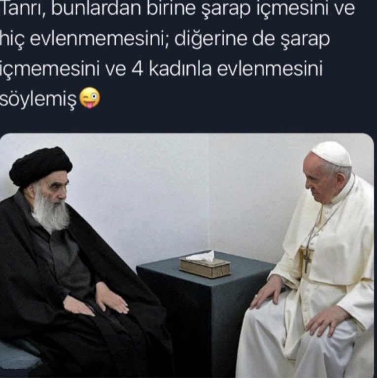 Dereza3462's tweet photo. Bilemedim ne yapsak😂😂✌️✌️ https://t.co/A9lyVNLk7Q