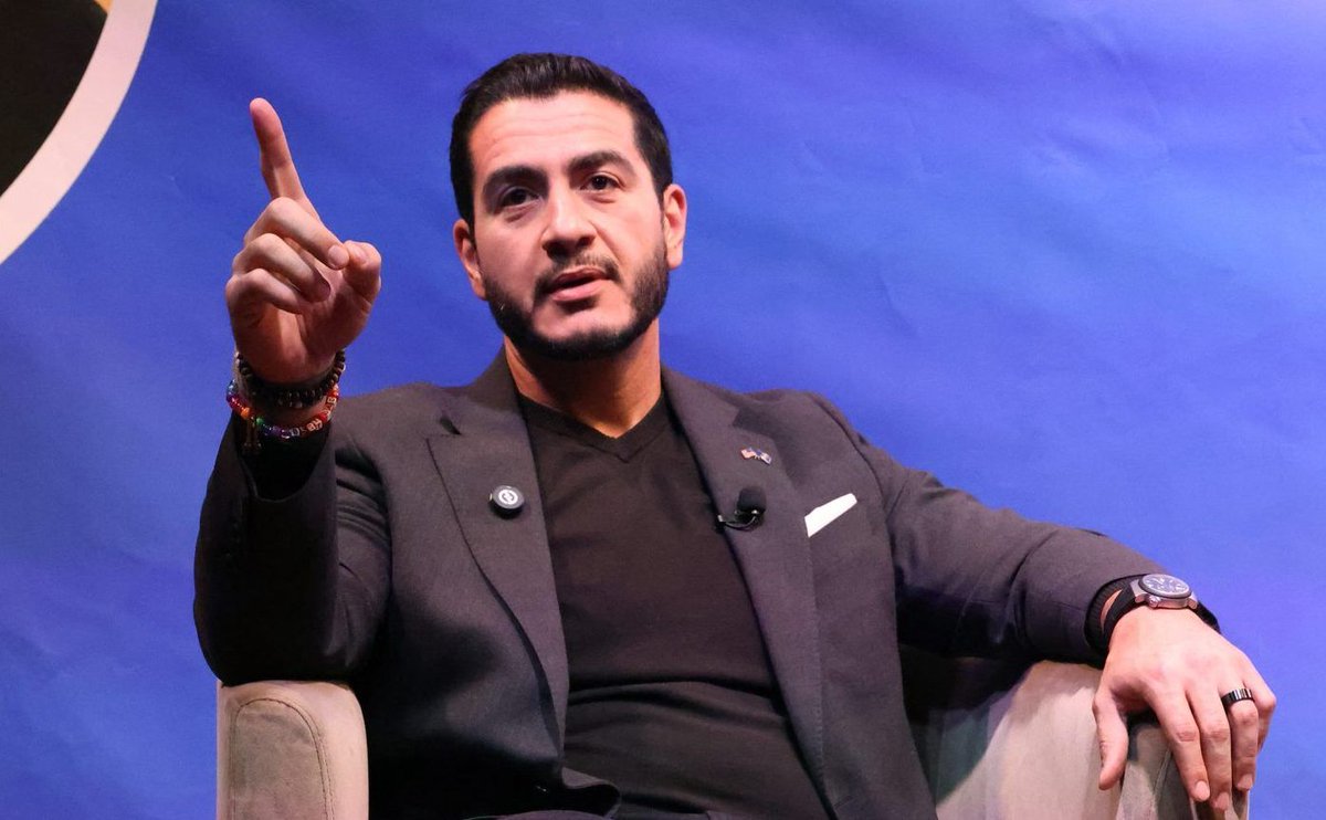 FreeBeacon's tweet photo. At least six men who joined Abdul El-Sayed in signing a notorious 2012 letter calling for a Muslim Brotherhood “purge” of the media and police have also donated handsomely to his two runs for office, mostly to his current Senate campaign, records reviewed by @LevineJonathan show. https://t.co/iWuuvauggo